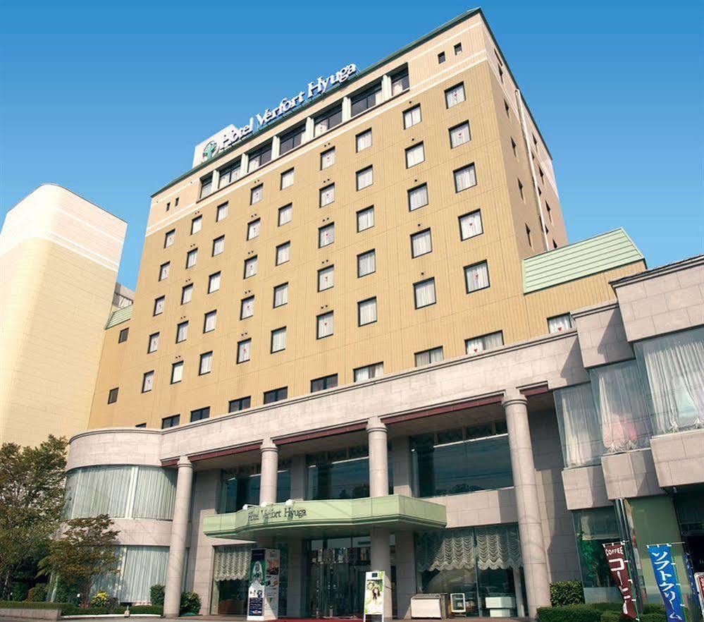 Hotel Verfort Hyuga Екстериор снимка